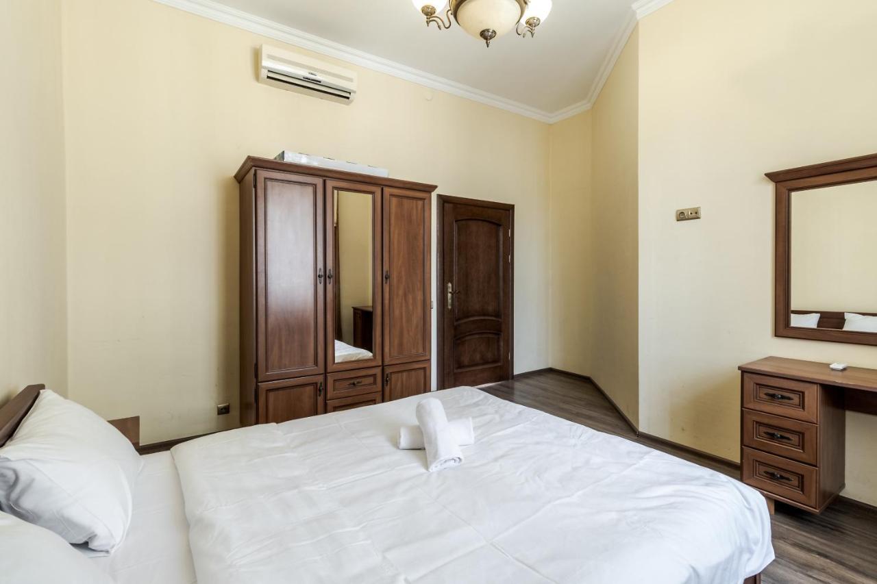 Fedorova Apartment Leopoli Esterno foto