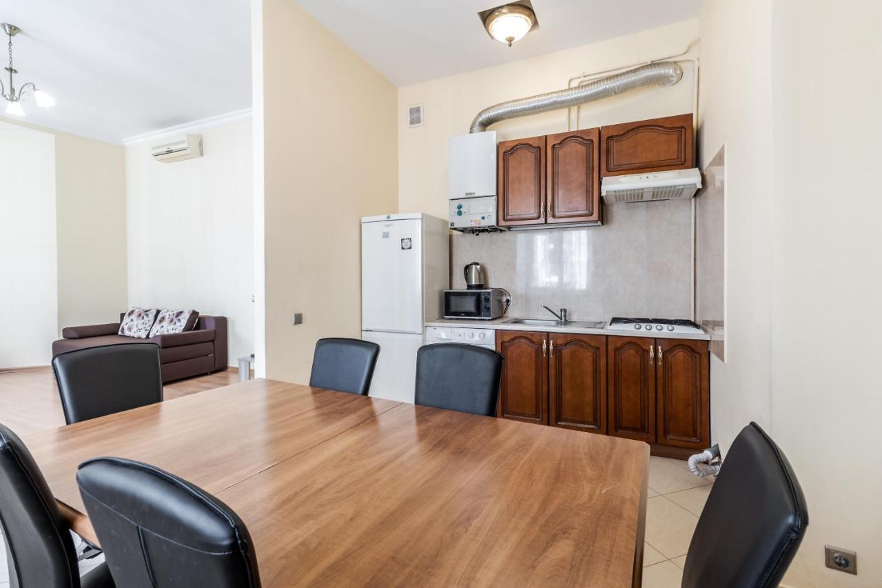 Fedorova Apartment Leopoli Esterno foto